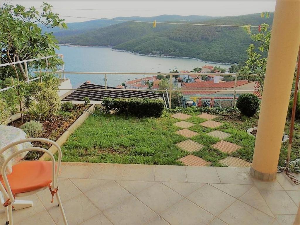 Apartments And Rooms With Parking Space Rabac, Labin - 12368 Eksteriør bilde